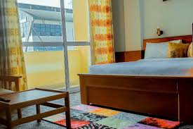 LUXURY ROOM - Image 6