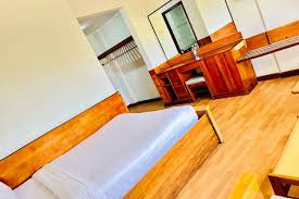 LUXURY ROOM - Image 8