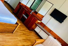 LUXURY ROOM - Image 9